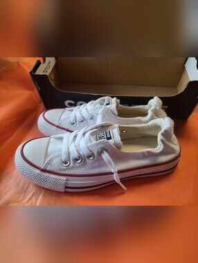 NEW Converse women's size 5 white shoreline low top slip on shoes sneakers